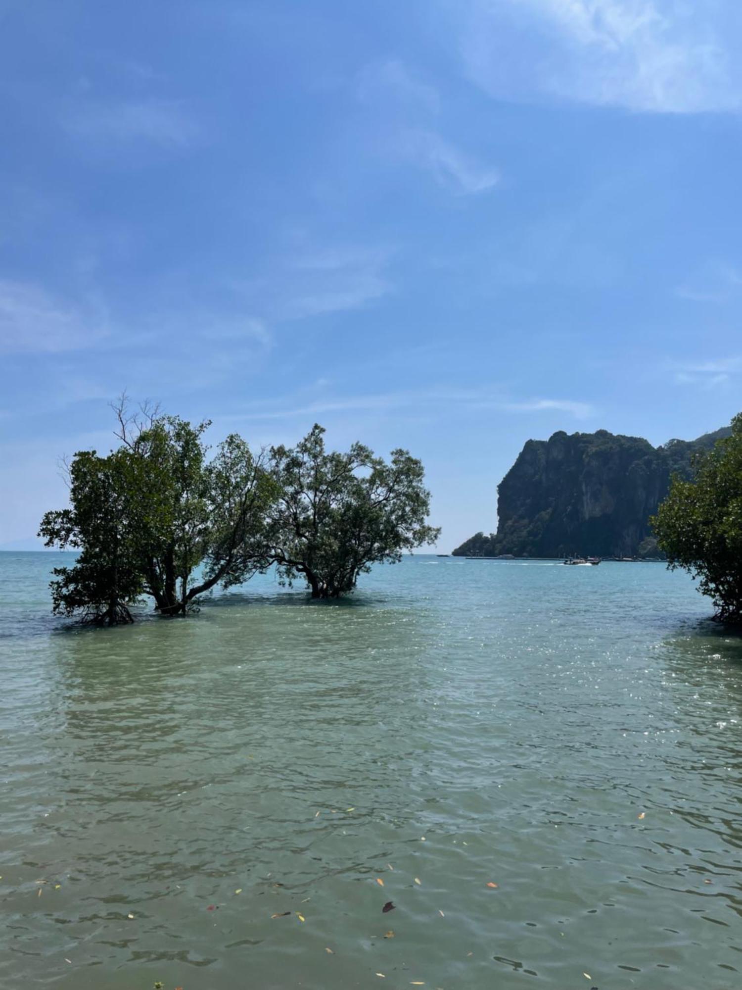 Hostel Social Quarters Strand Railay Exterior foto