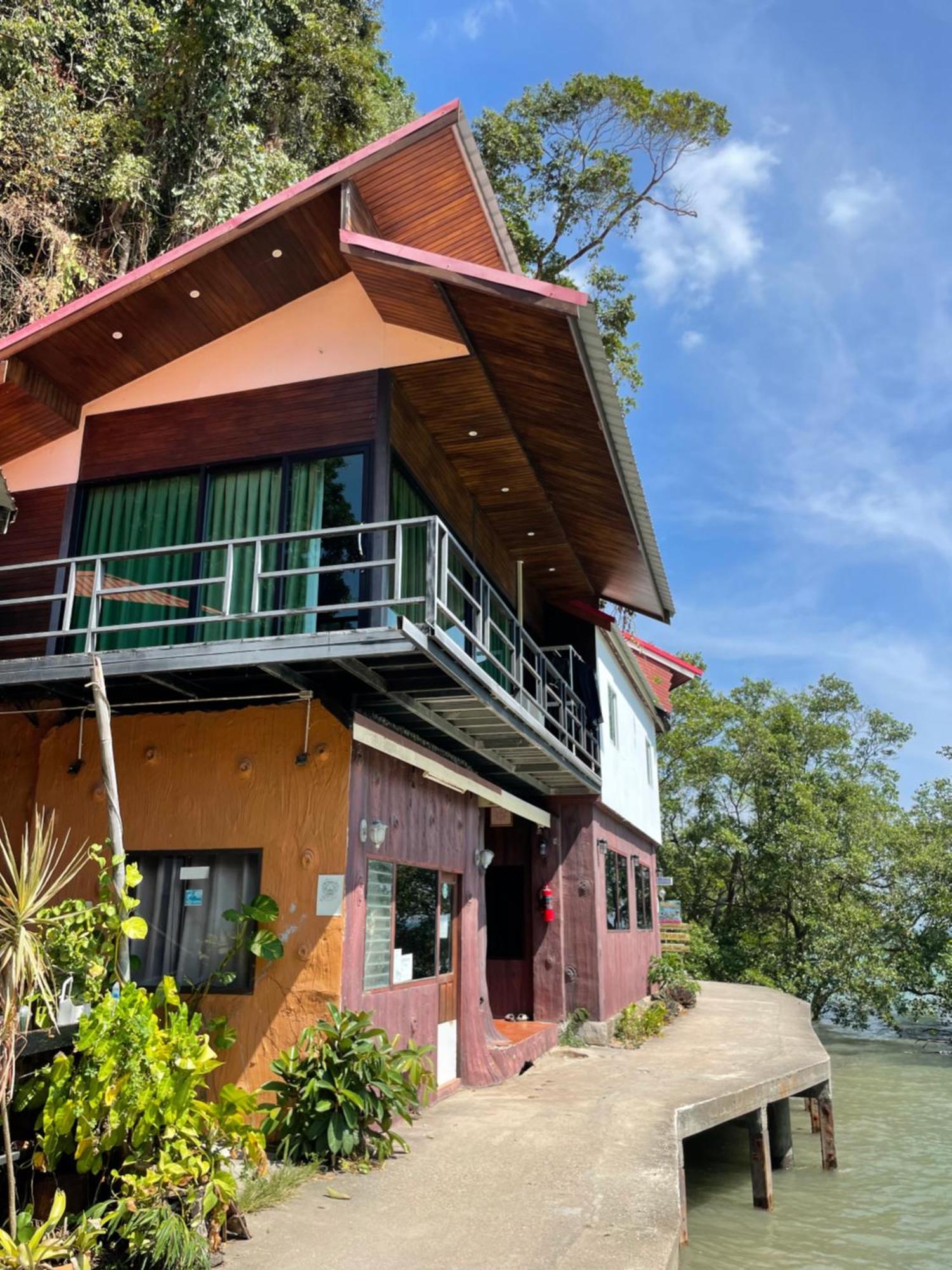 Hostel Social Quarters Strand Railay Exterior foto